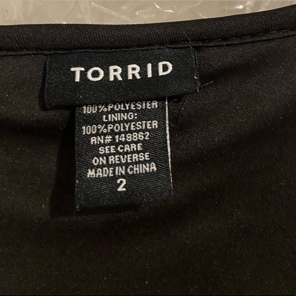 Torrid Sequin Top, size 2 - Picture 3 of 3
